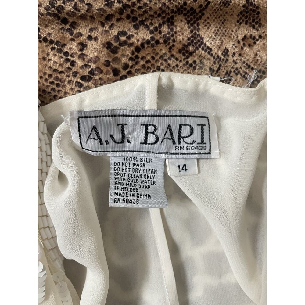 NWT AJ Bari White Cream Beaded Sequin Silk Oversized Long Sleeve Shirt Jacket 14 - Picture 4 of 9